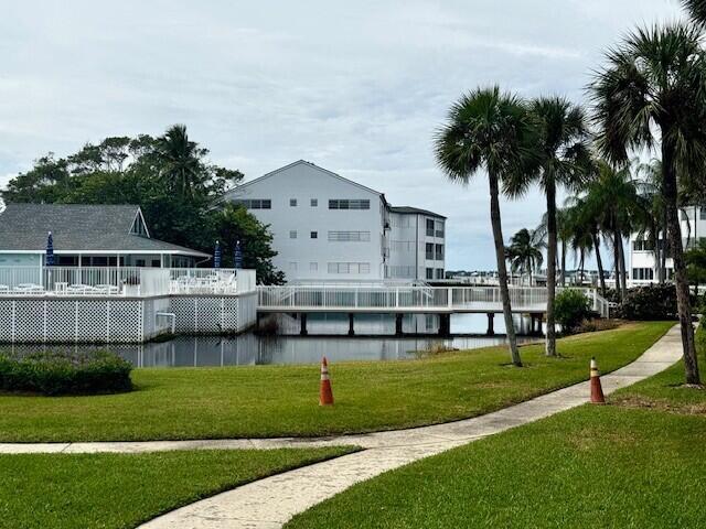 1550 Ne Ocean Blvd #b101, Stuart