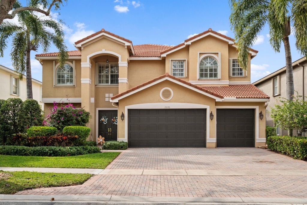 19270 Skyridge Cir, Boca Raton
