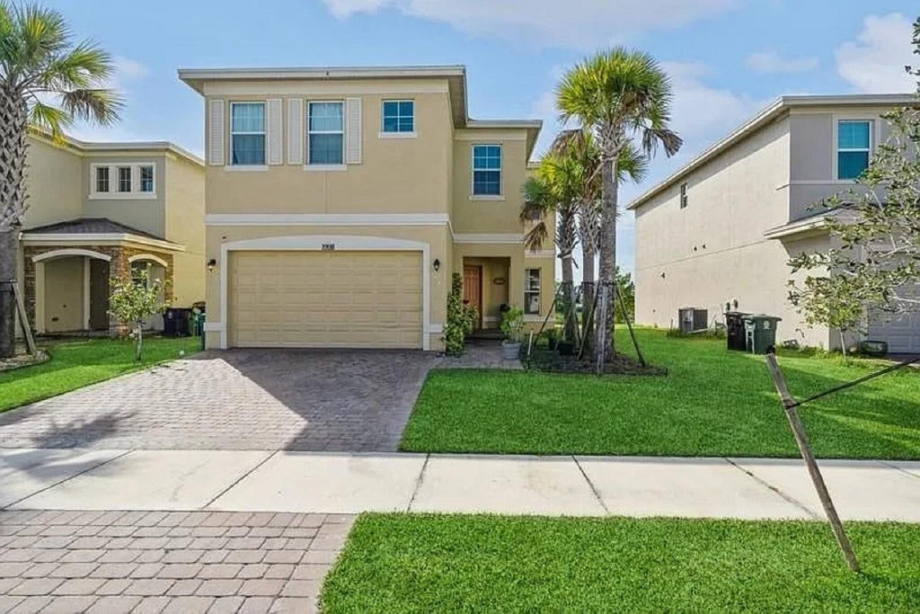 1998 Nw Cataluna Cir, Port Saint Lucie