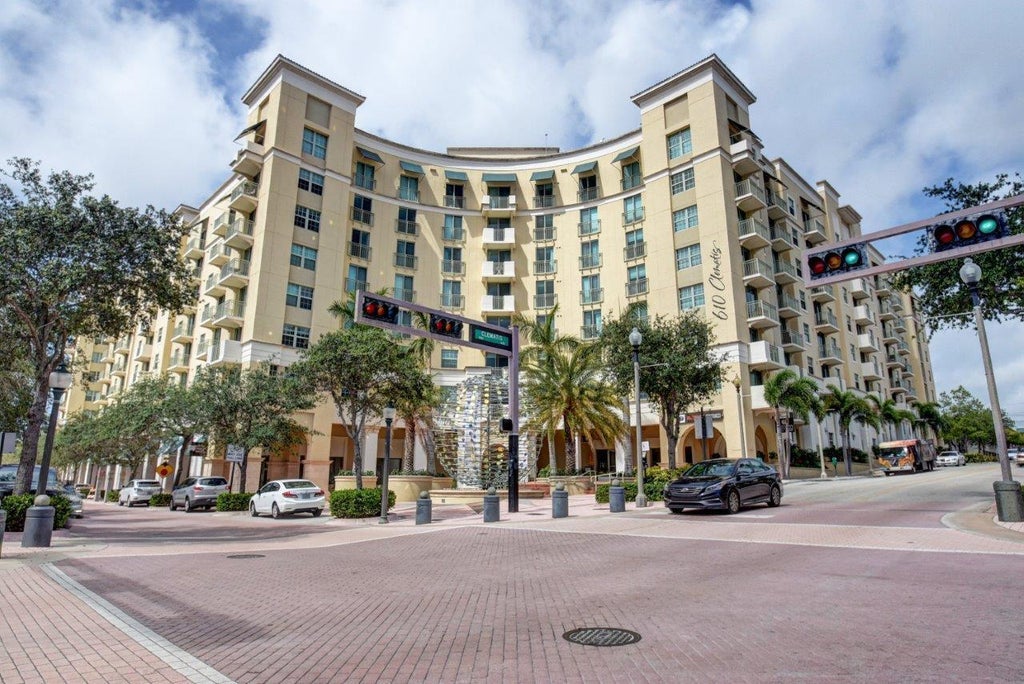 610 Clematis St #433, West Palm Beach