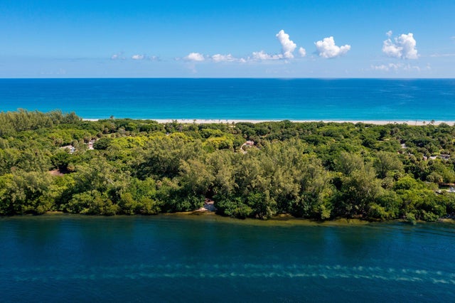 3 of 11 - 3363 Ne 6th Drive, Boca Raton, FL