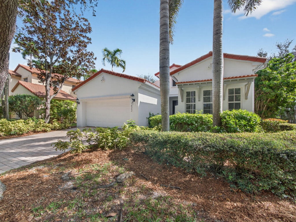 1622 Nature Ct, Palm Beach Gardens