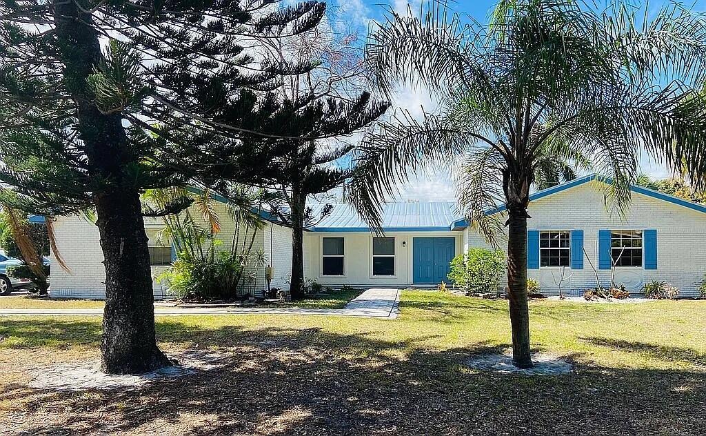 296 Se Wentworth Dr, Stuart