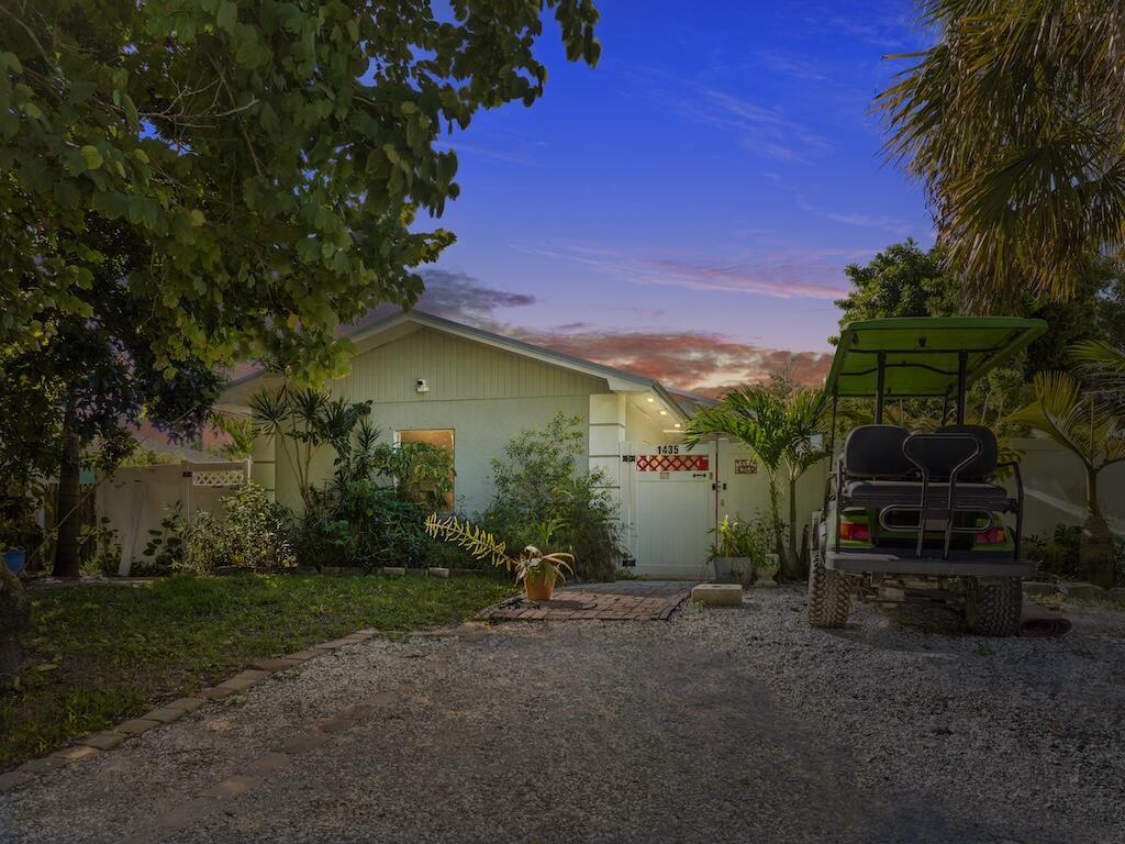 1435 17th Ct Sw, Vero Beach