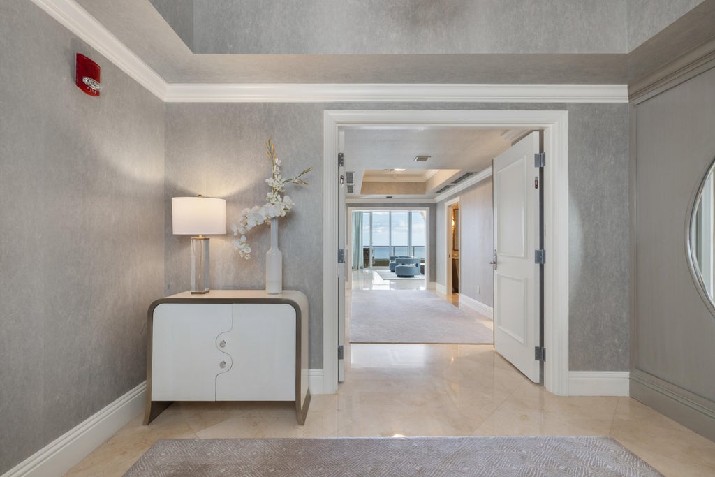 5050 N Ocean Dr Dr #1502, Singer Island