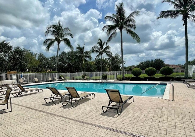 3 of 20 - 271 Sw Palm Drive #304, Port Saint Lucie, FL