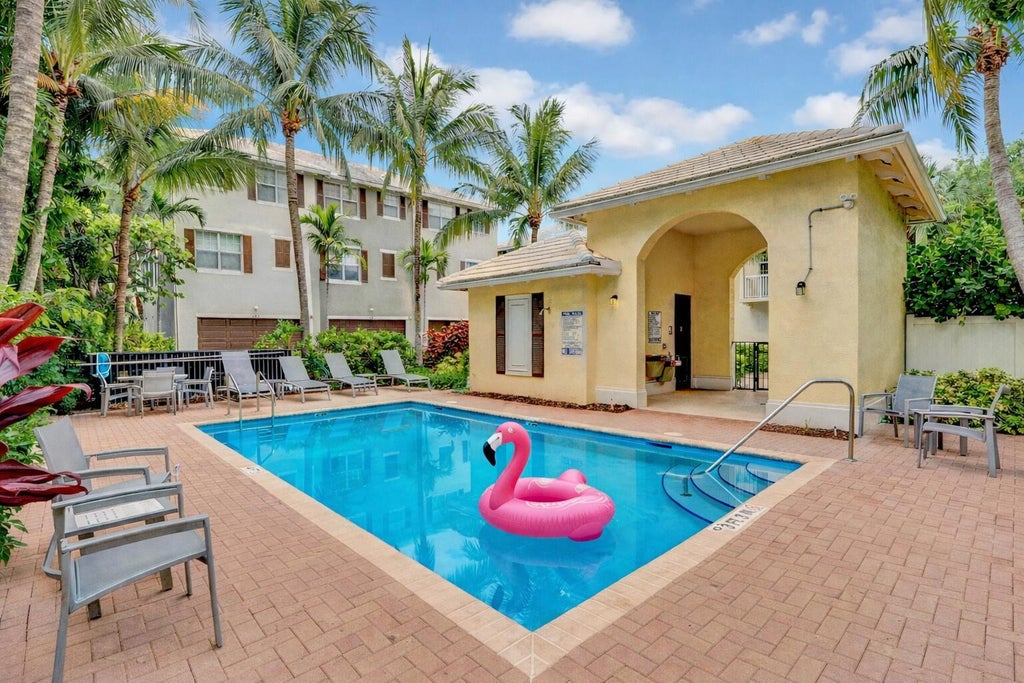 109 E Coda Cir, Delray Beach