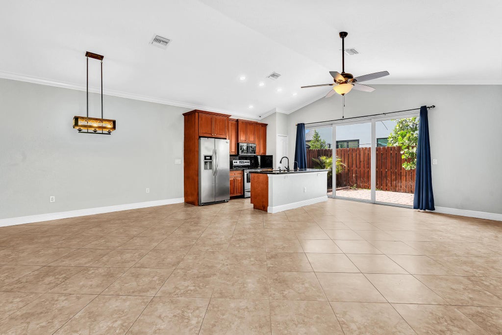 3113 Shelby Way, Lake Worth