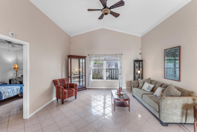 4 of 39 - 115 Saratoga Boulevard E, Royal Palm Beach, FL