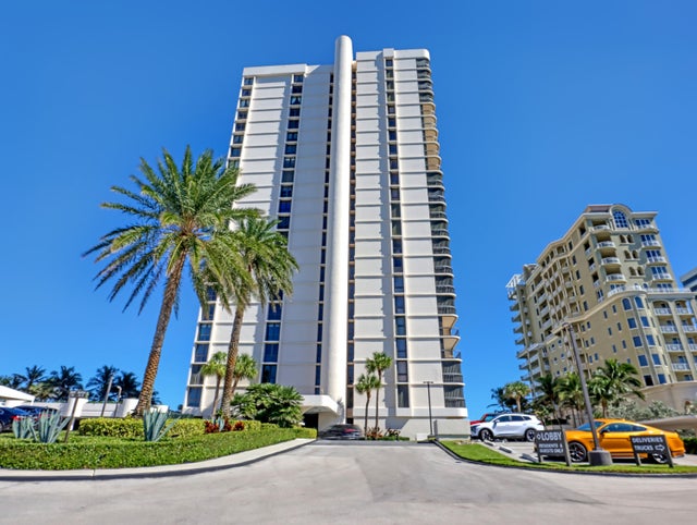 5380 N Ocean Dr #3b, Riviera Beach