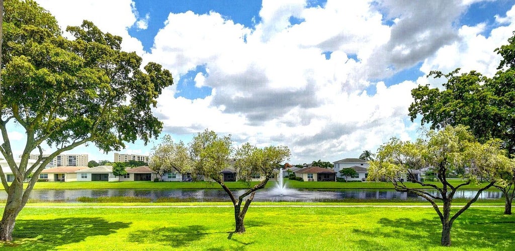 14723 Cumberland Dr #205, Delray Beach