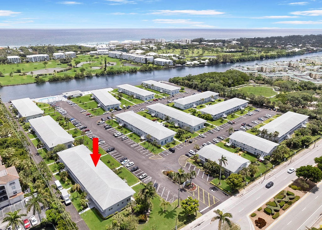 2420 S Federal Hwy #5, Boynton Beach