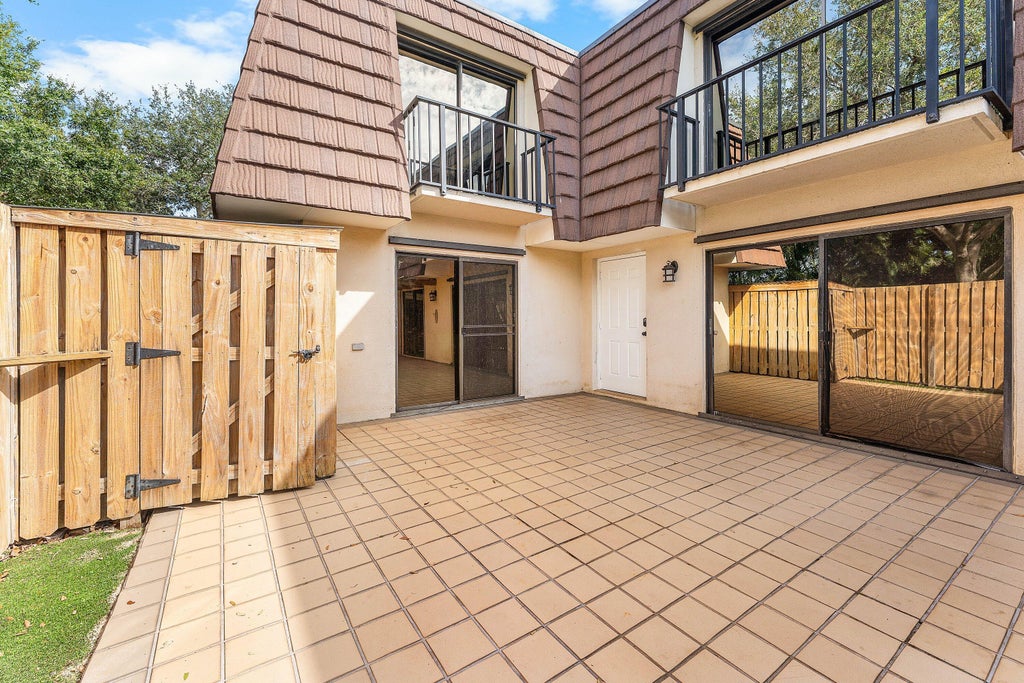 1214 12th Lane, Palm Beach Gardens