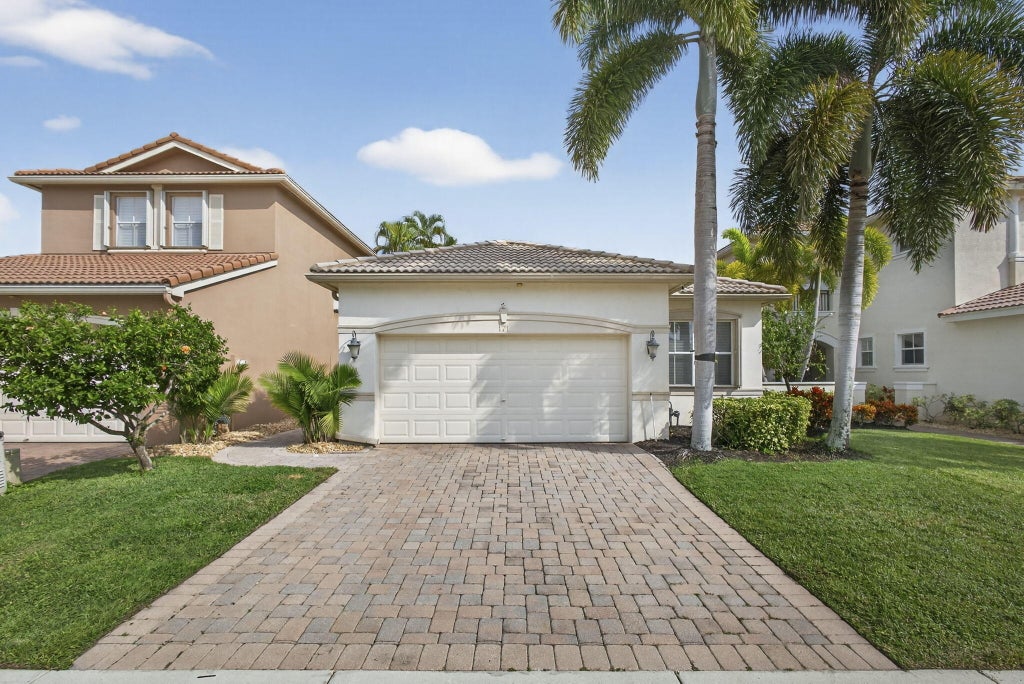 171 Isle Verde Way, Palm Beach Gardens