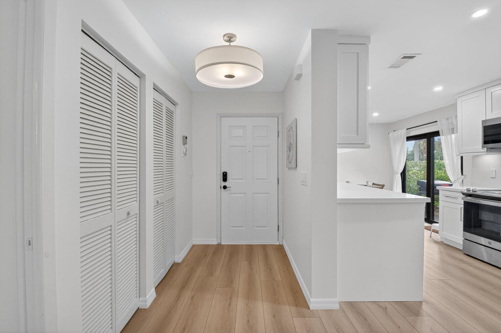 24 Westgate Lane #a, Boynton Beach