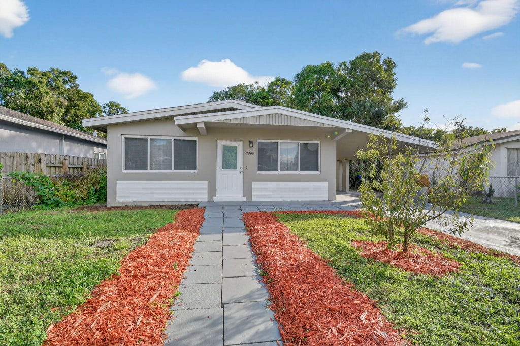 2860 Nw 7th St, Fort Lauderdale