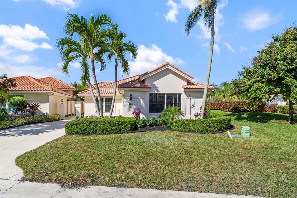 124 Eagleton Lane, Palm Beach Gardens