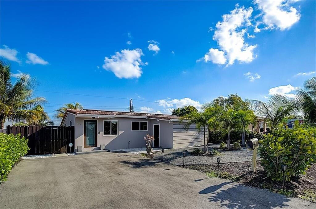 831 Ne 58th St, Oakland Park