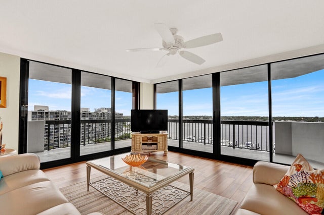 Photo of Listing #RX-11139676