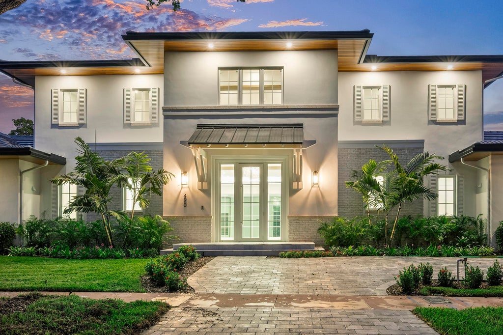420 Barbarossa Av, Coral Gables