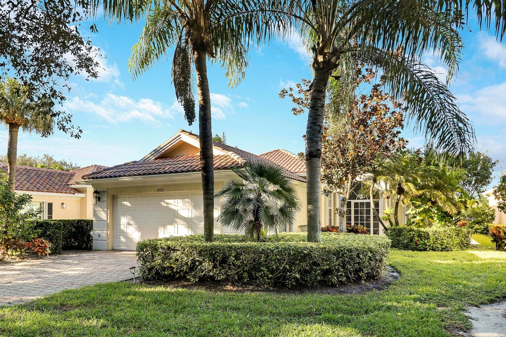 805 Niemen Dr, Palm Beach Gardens