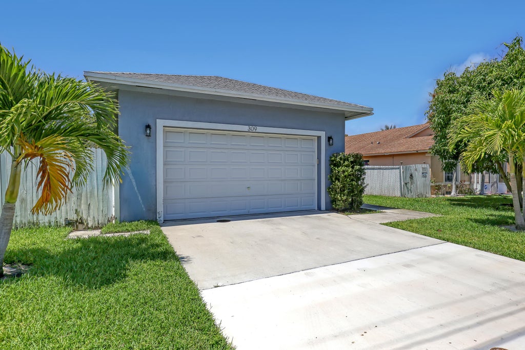 309 Ne 11th Av, Boynton Beach