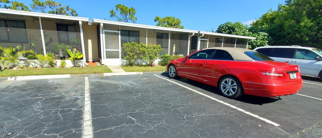 442 7th Pl, Vero Beach