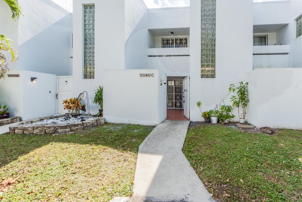 5080 Elmhurst #c, West Palm Beach