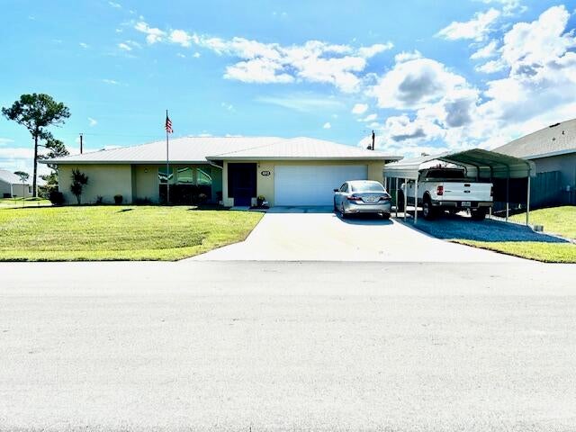 492 Se Wallace Ter, Port Saint Lucie