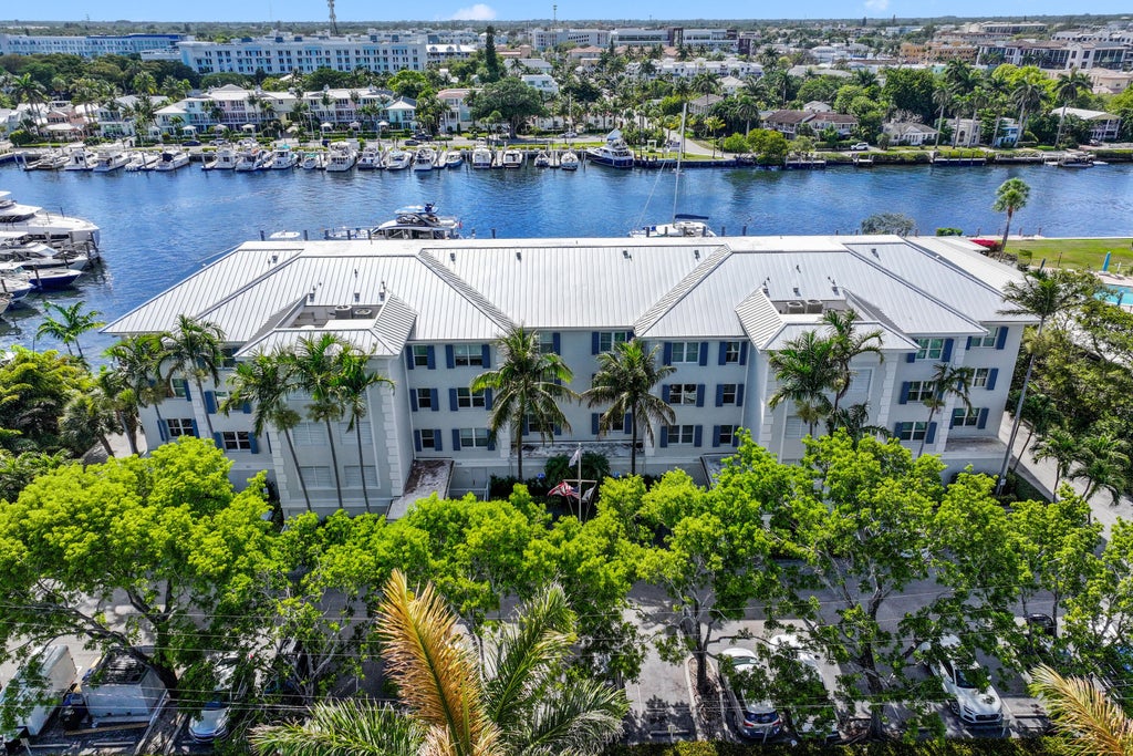 100 Macfarlane Dr #4c, Delray Beach