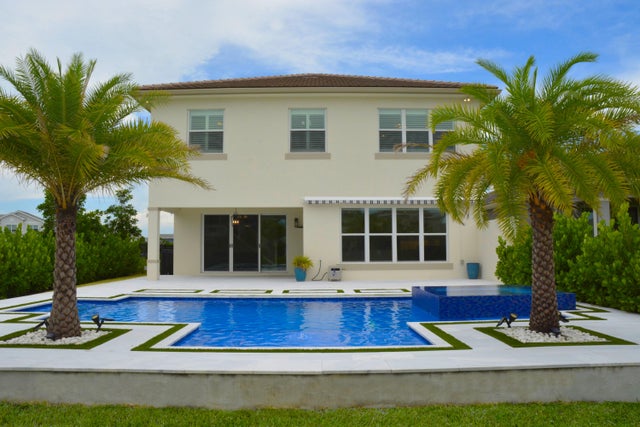 Photo of Listing #RX-11140159