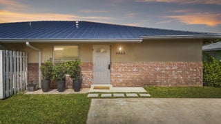 Photo of Listing #RX-11140305