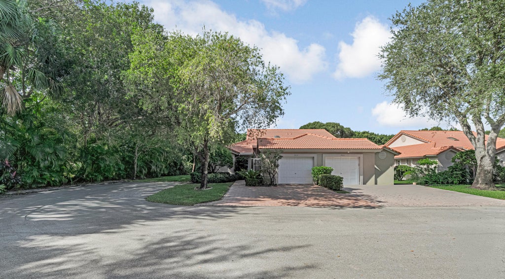 7835 Majestic Palm Dr, Boynton Beach