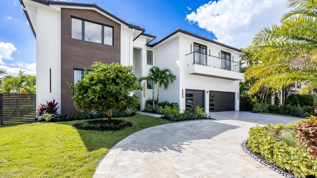 798 Havana Dr, Boca Raton