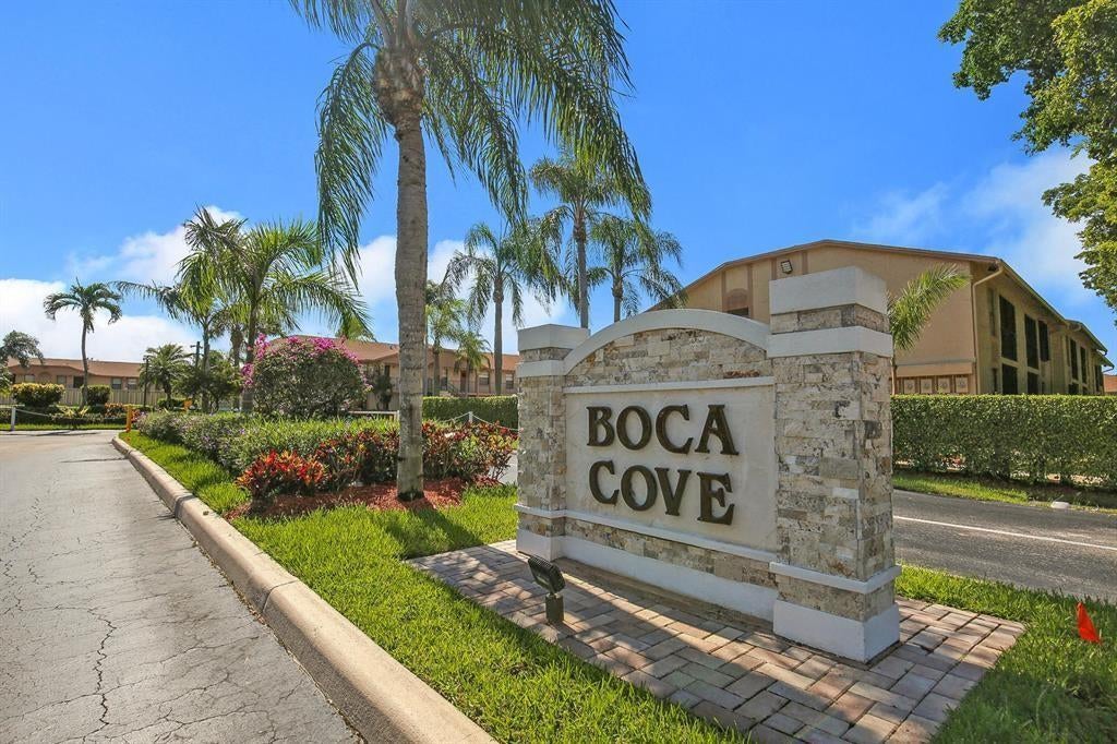 9503 Boca Cove Circle #602, Boca Raton