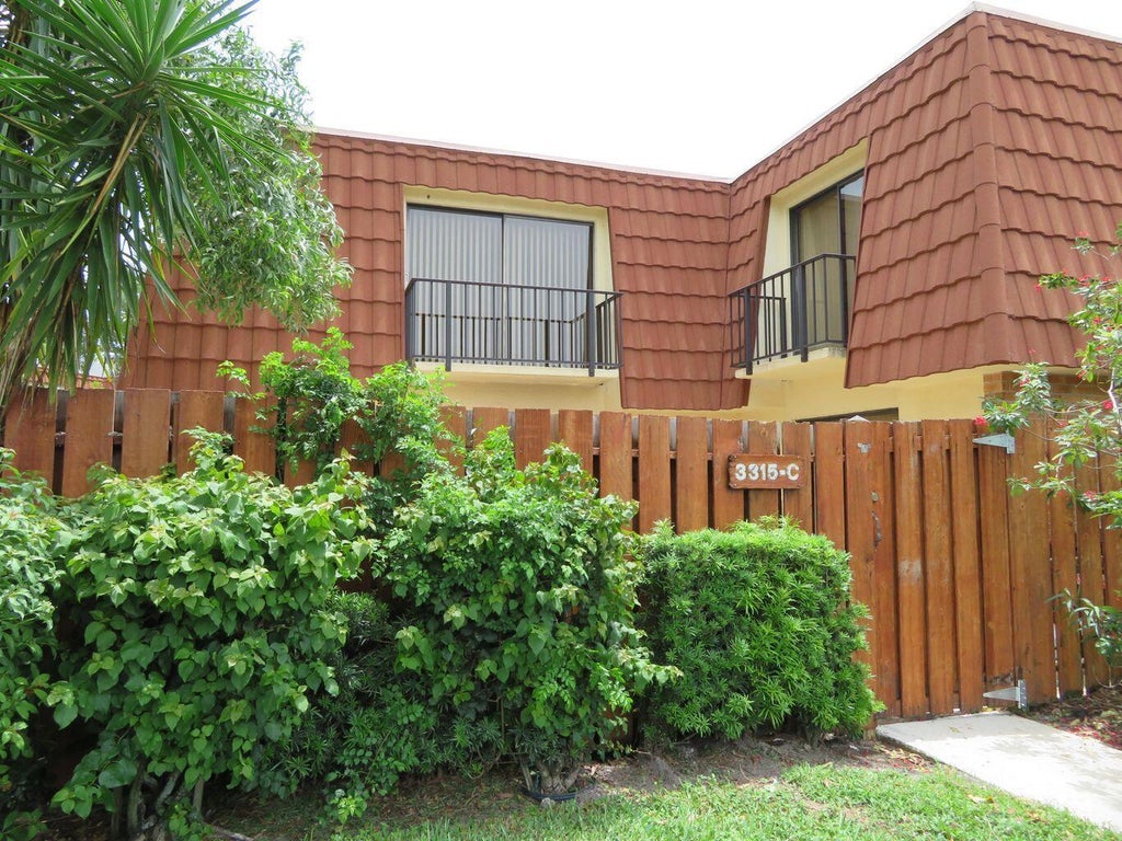 3315 Spanish Wells Dr #49-c, Delray Beach