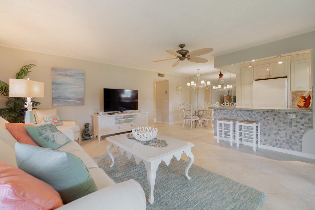 1042 North Dr #a, Delray Beach