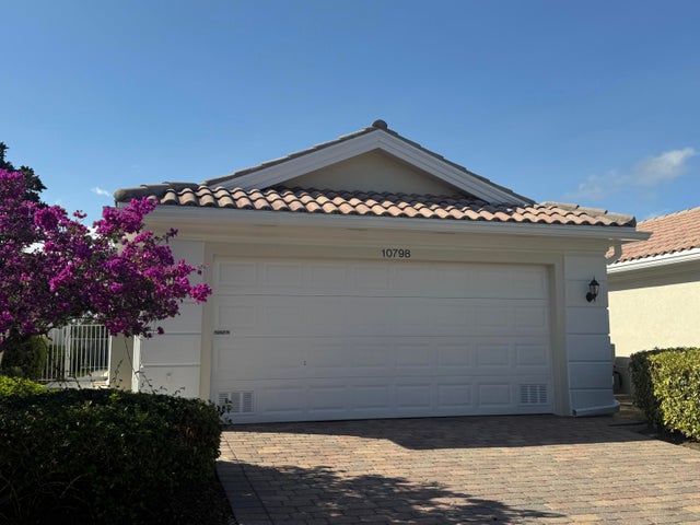 Photo of Listing #RX-11140545