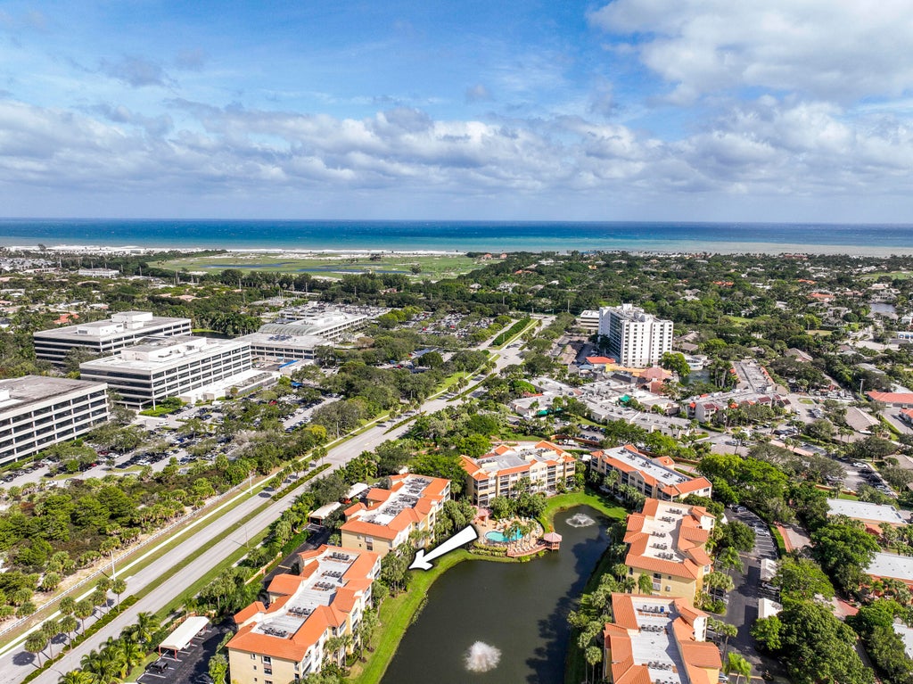 800 Uno Lago Dr #105, Juno Beach