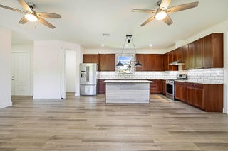 Photo of Listing #RX-11140620