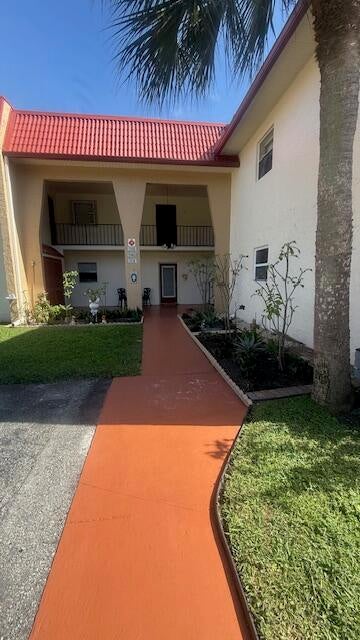 108 Lake Dora Dr, West Palm Beach