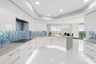 Photo of Listing #RX-11140666