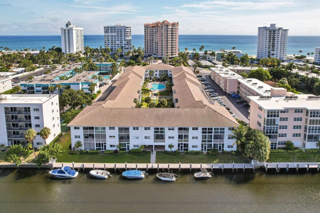 1461 S Ocean Blvd #204, Lauderdale By The Sea