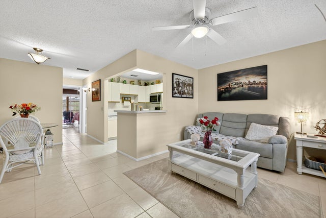 23 Lake Vista Trail #204, Port Saint Lucie