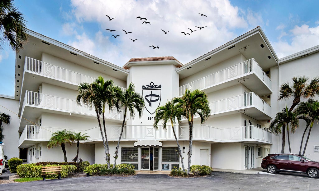 1910 S Ocean Blvd #204, Delray Beach