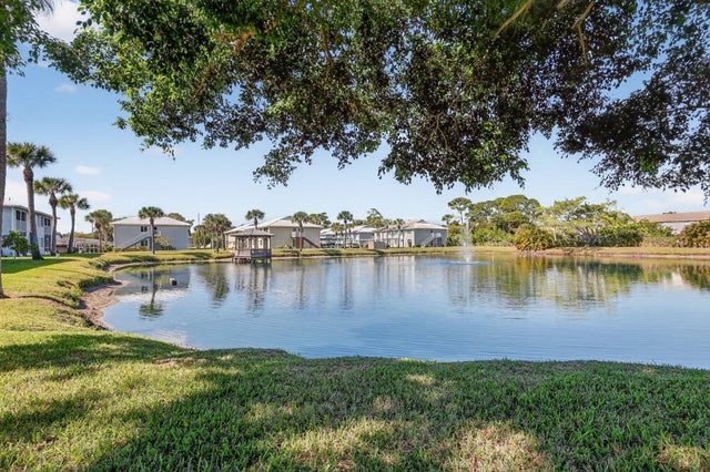 2 of 35 - 188 Se Village Drive #188, Port Saint Lucie, FL