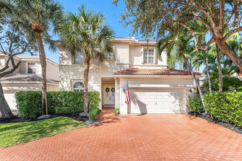 121 Palm Cir, Lake Worth