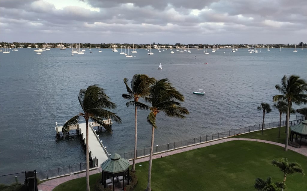 5200 N Flagler Dr Se #2006, West Palm Beach