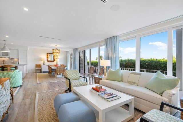 2275 S Ocean Blvd #206a, Palm Beach
