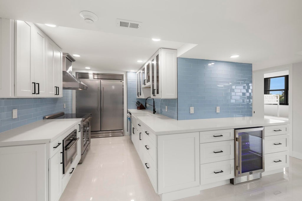 5600 N Flagler Dr #207, West Palm Beach